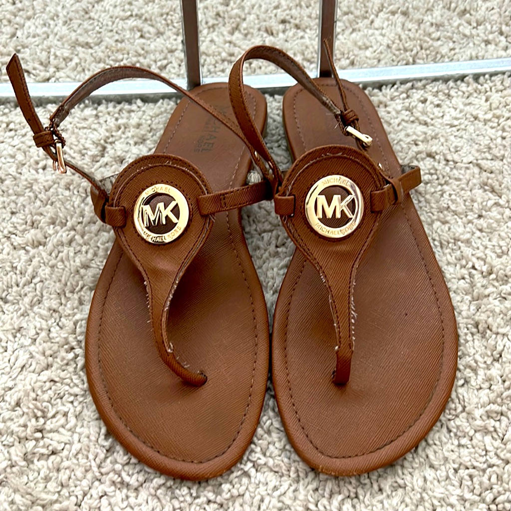 サンダル・ミュール MICHAEL KORS Women Sandals 40S5NOFS1L230 Brown Michael Kors | Shoes | Michael Kors Flat Sandals | Poshmark